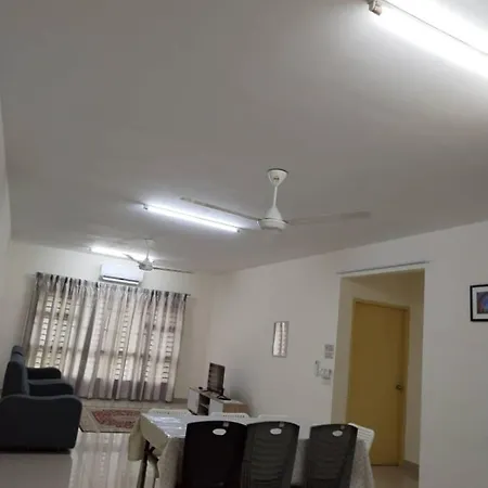 Abie'S Homestay Putrajaya Exterior photo