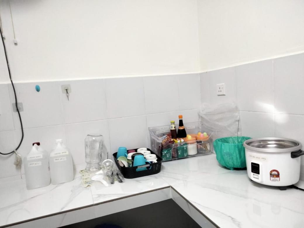 Abie's Apartment *