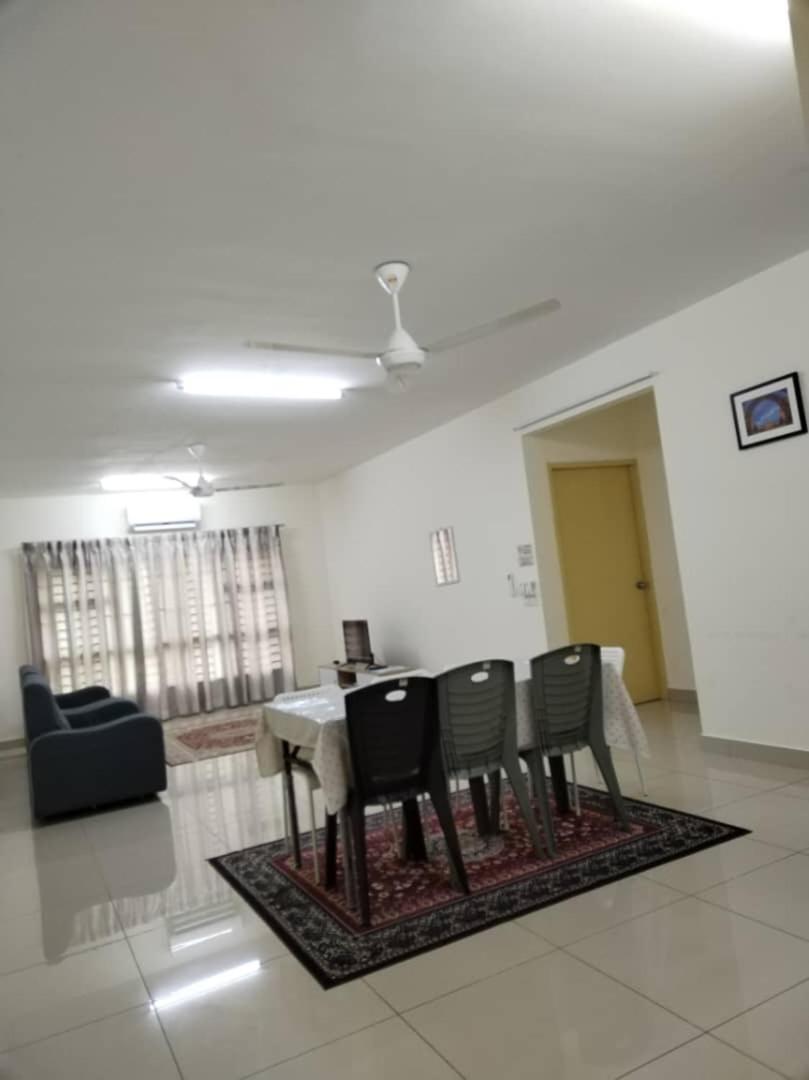 Apartment Abie's *